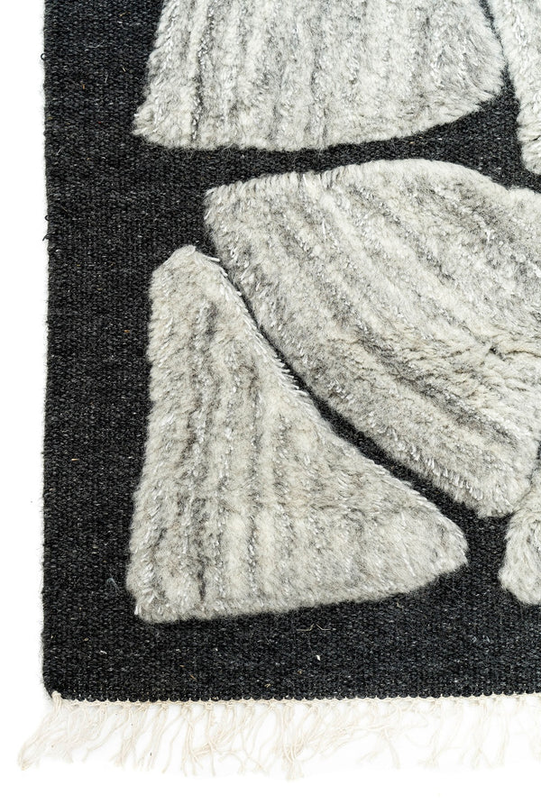 Ilk Hand-Tufted Wool Rug